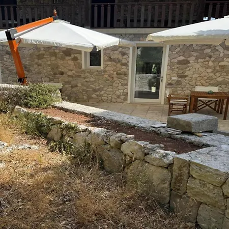 Maliconca Dimora Rurale * Castrignano de' Greci